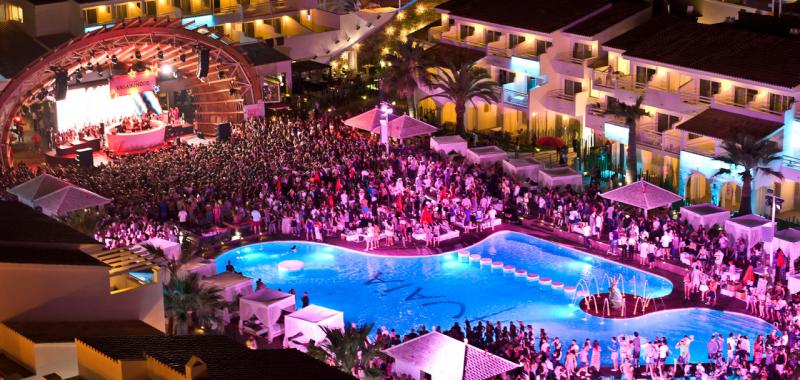 Ushuaïa Ibiza Beach Club (Ibiza)